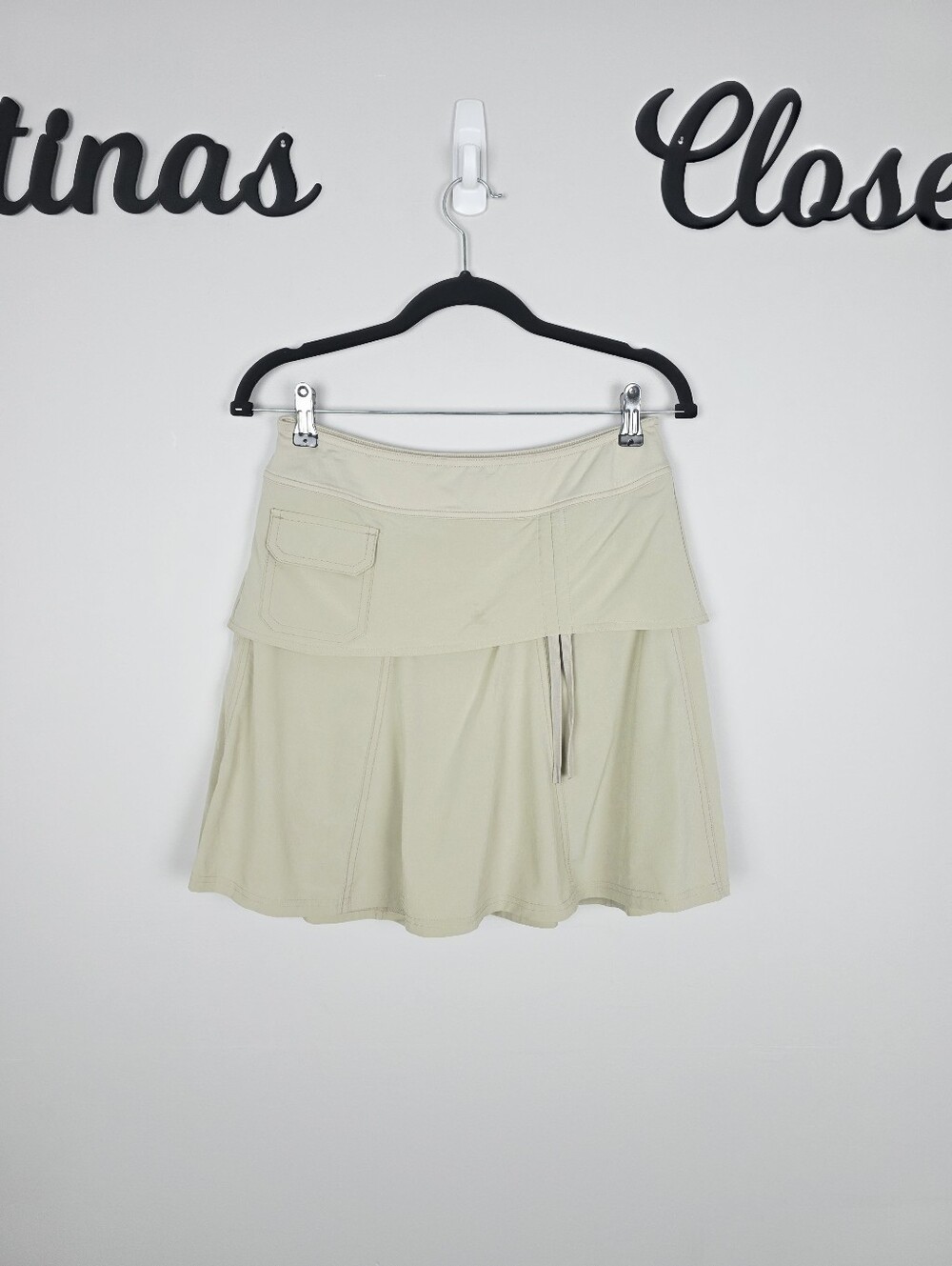 Athleta Wherever Skort Mini Skirt‎ Beige Athletic Running Gym Golf Size 4 - Picture 2 of 11